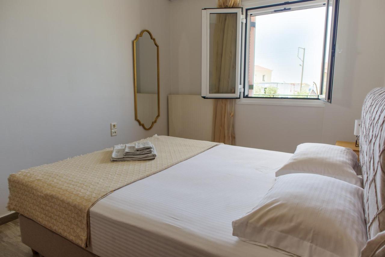 Almyros Aktis Seaview Apartment Calamata Exterior foto
