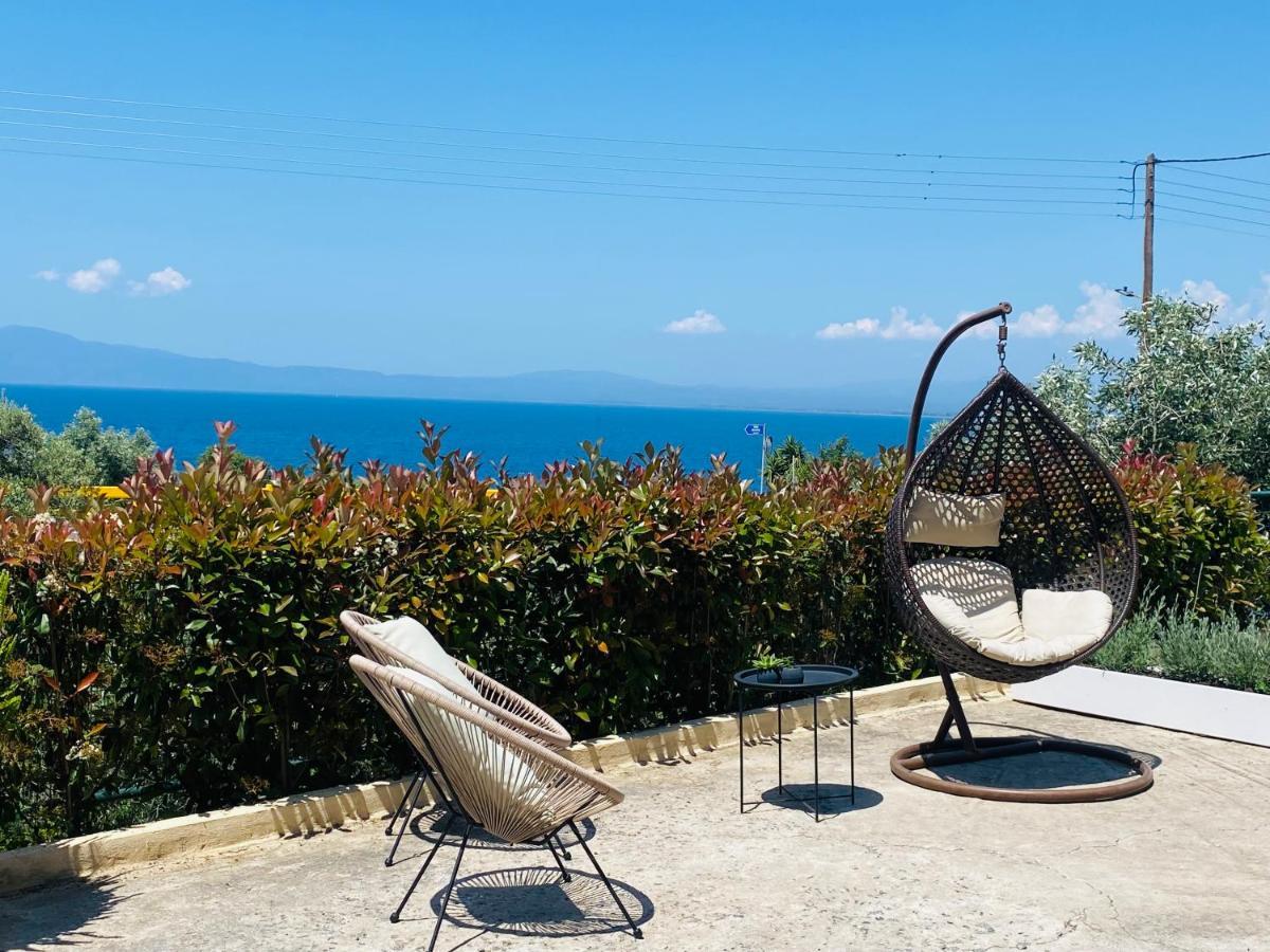 Almyros Aktis Seaview Apartment Calamata Exterior foto